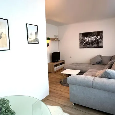 Schoene Ferienwohnung, Familienfreundlich 130M2 Greifenburg Extérieur photo