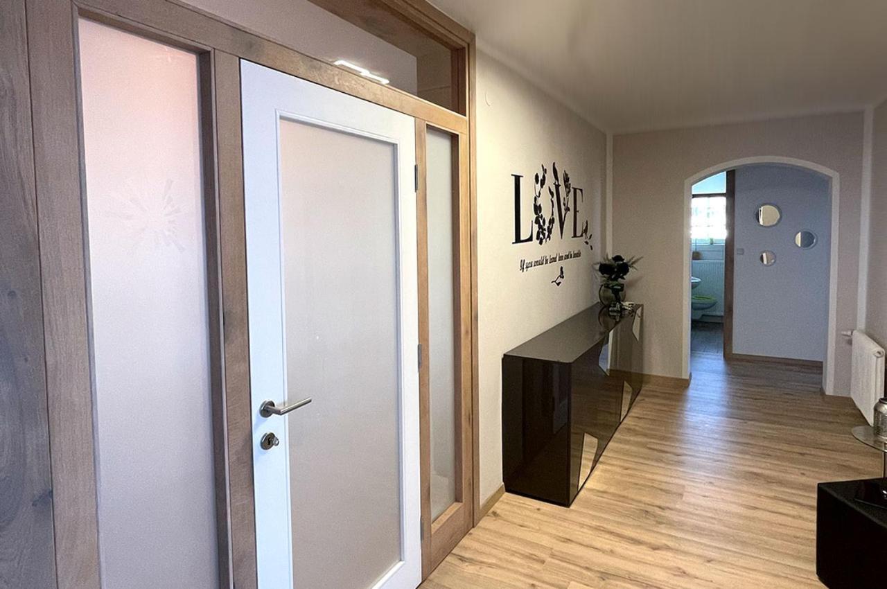 Schoene Ferienwohnung, Familienfreundlich 130m2 * Greifenburg